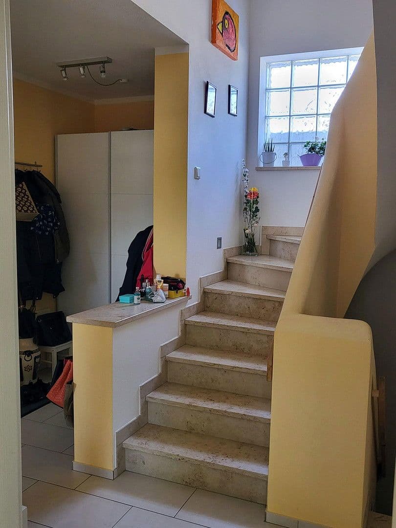 Pronájem domu 145 m², pozemek 289 m², Pfaffenhofen, Bavorsko Pronájem domu 145 m², pozemek 289 m², Pfaffenhofen, Bavorsko