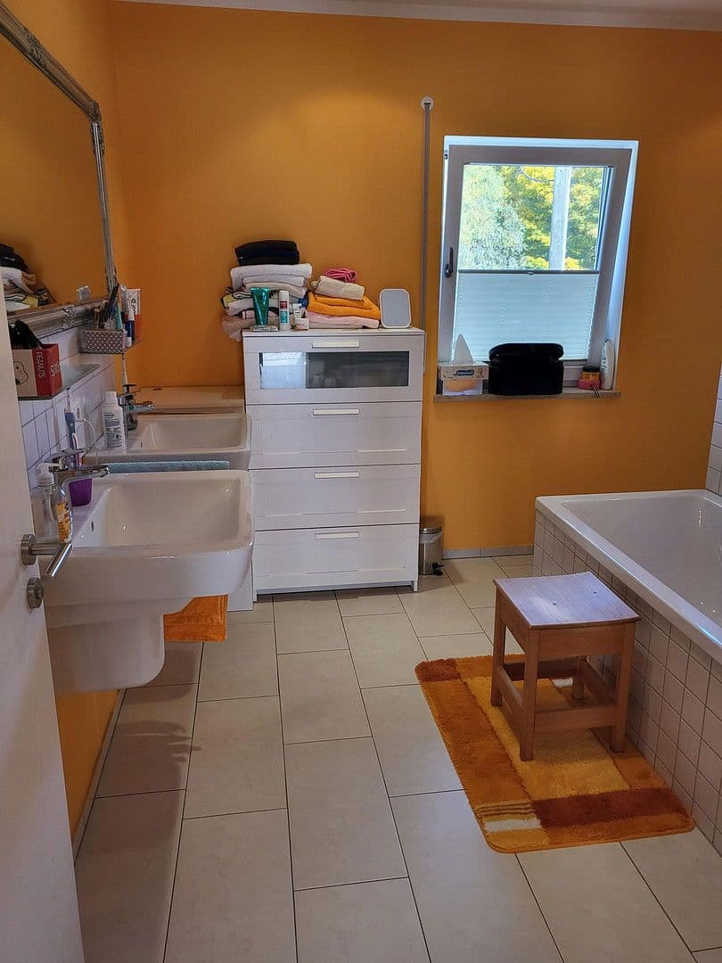 Pronájem domu 145 m², pozemek 289 m², Pfaffenhofen, Bavorsko Pronájem domu 145 m², pozemek 289 m², Pfaffenhofen, Bavorsko