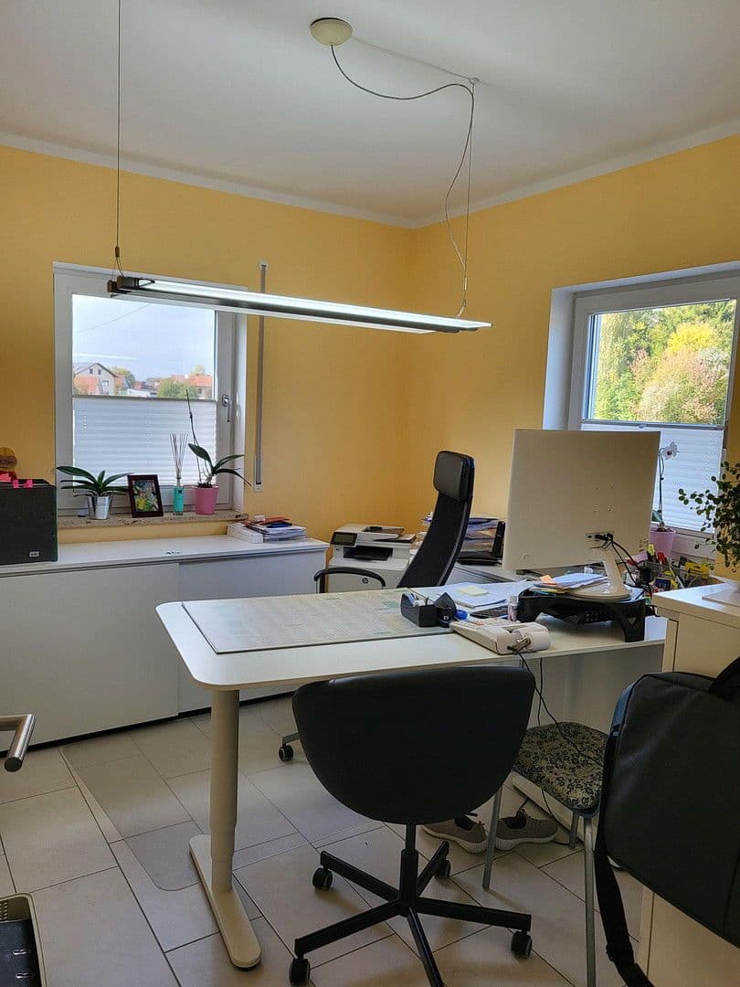 Pronájem domu 145 m², pozemek 289 m², Pfaffenhofen, Bavorsko Pronájem domu 145 m², pozemek 289 m², Pfaffenhofen, Bavorsko