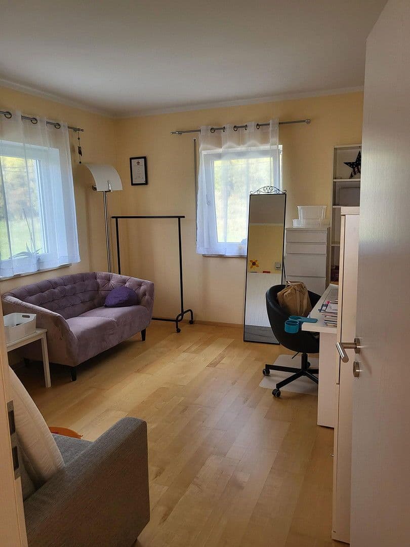 Pronájem domu 145 m², pozemek 289 m², Pfaffenhofen, Bavorsko Pronájem domu 145 m², pozemek 289 m², Pfaffenhofen, Bavorsko