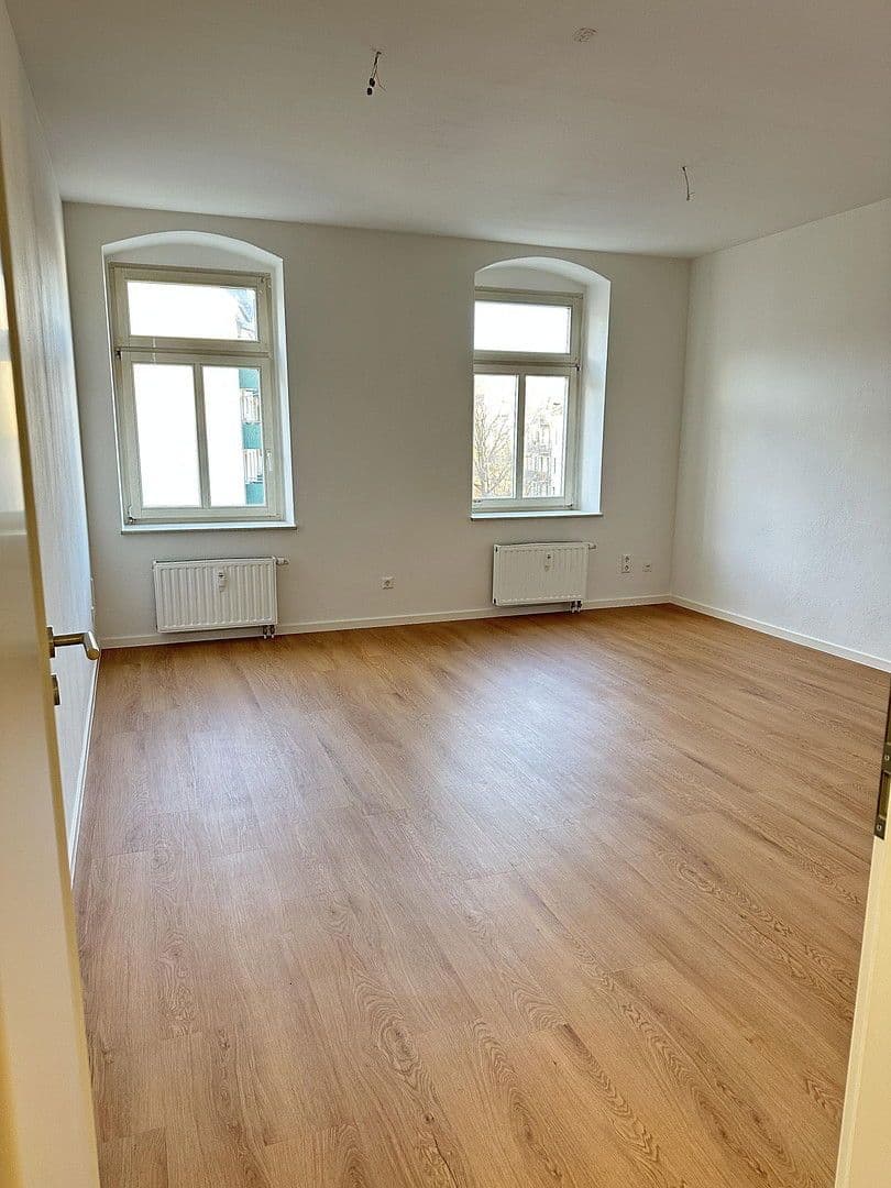 Pronájem bytu 3+kk 89 m², Fritz-Matschke-Str. 12, Chemnitz, Sasko Pronájem bytu 3+kk 89 m², Fritz-Matschke-Str. 12, Chemnitz, Sasko