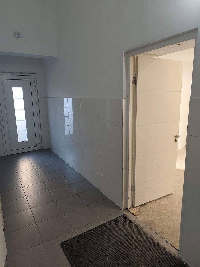 Pronájem bytu 4+kk 165 m², Kortwiese 14, Essen, Severní Porýní-Vestfálsko Pronájem bytu 4+kk 165 m², Kortwiese 14, Essen, Severní Porýní-Vestfálsko