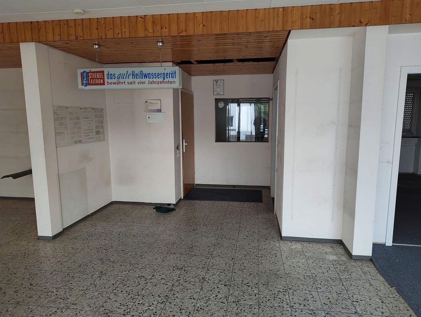 Pronájem kanceláře 50 m², Klosterstr. 6, Grenzach-Wyhlen, Bádensko-Württembersko Pronájem kanceláře 50 m², Klosterstr. 6, Grenzach-Wyhlen, Bádensko-Württembersko