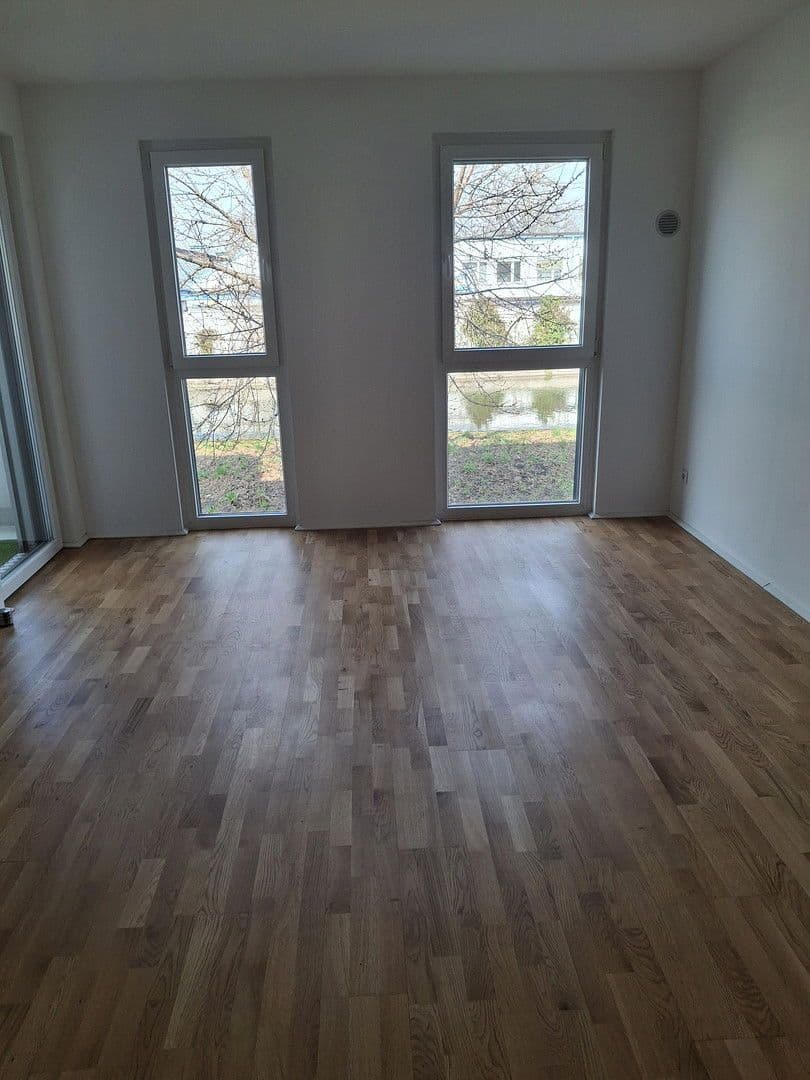 Pronájem bytu 2+kk 50 m², Bahnhofstraße 25, Pottendorf, Dolní Rakousko Pronájem bytu 2+kk 50 m², Bahnhofstraße 25, Pottendorf, Dolní Rakousko
