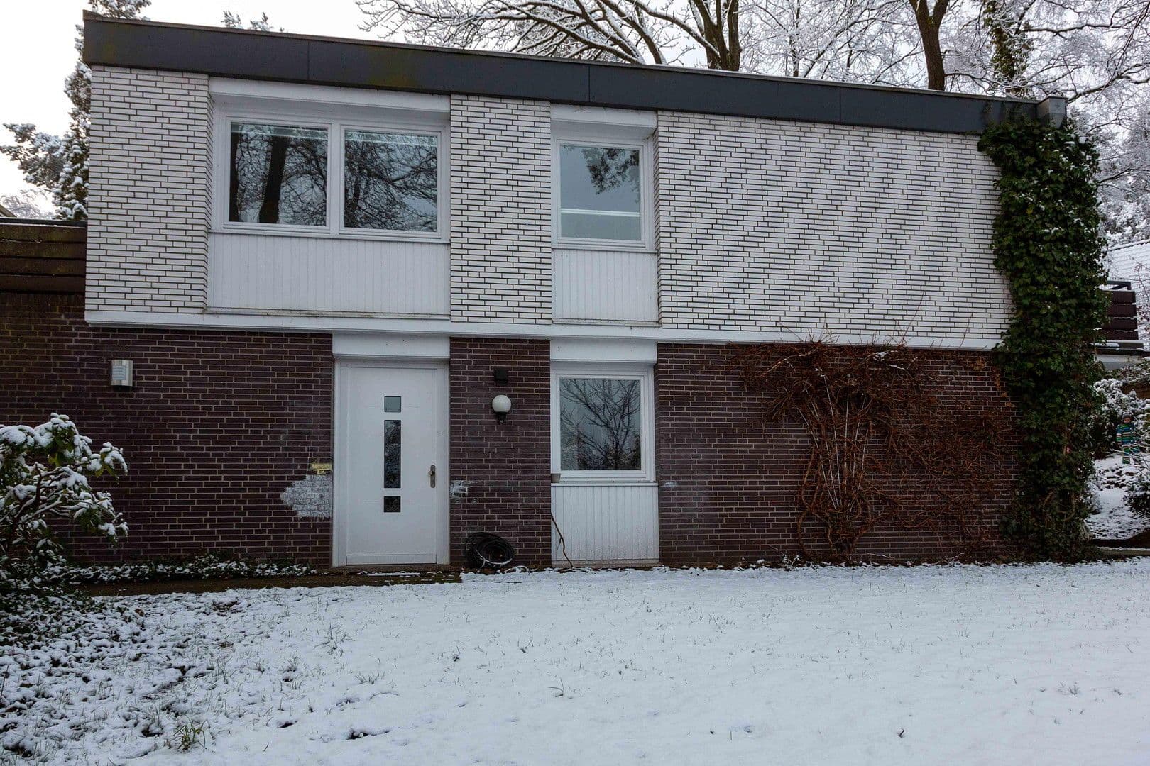 Prodej domu 200 m², pozemek 1.000 m², Hamburg, Hamburg Prodej domu 200 m², pozemek 1.000 m², Hamburg, Hamburg