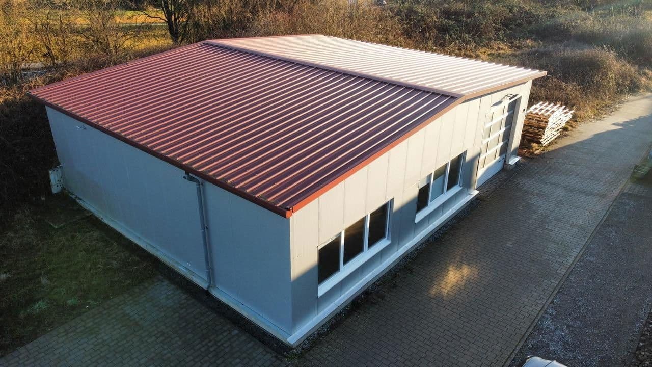 Pronájem nebytového prostoru 200 m², Fliederstrasse, Obrigheim, Bádensko-Württembersko Pronájem nebytového prostoru 200 m², Fliederstrasse, Obrigheim, Bádensko-Württembersko