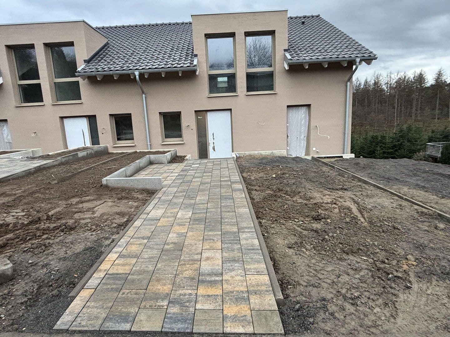 Prodej bytu 4+1 140 m², Neunkirchen-Seelscheid, Severní Porýní-Vestfálsko Prodej bytu 4+1 140 m², Neunkirchen-Seelscheid, Severní Porýní-Vestfálsko