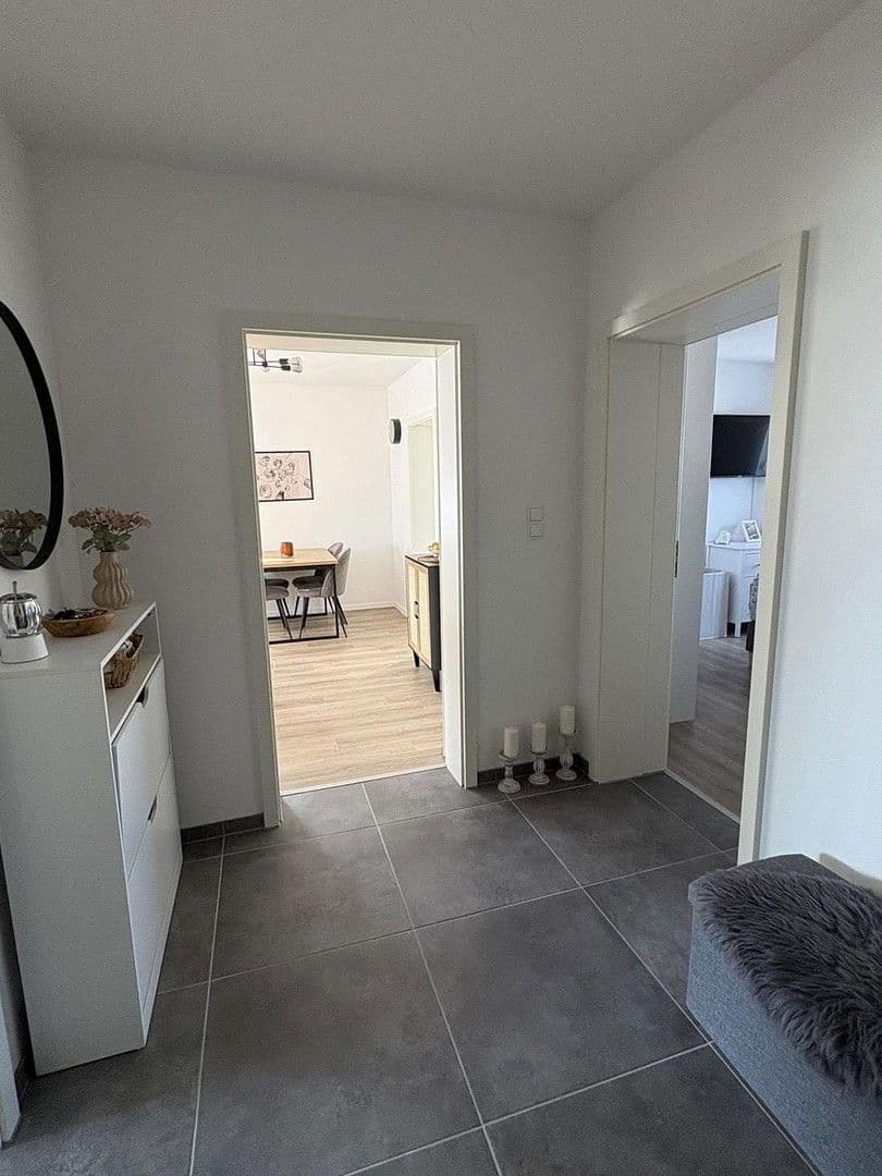 Pronájem bytu 2+1 83 m², Bismarckstr. 5, Grünberg, Hessen Pronájem bytu 2+1 83 m², Bismarckstr. 5, Grünberg, Hessen