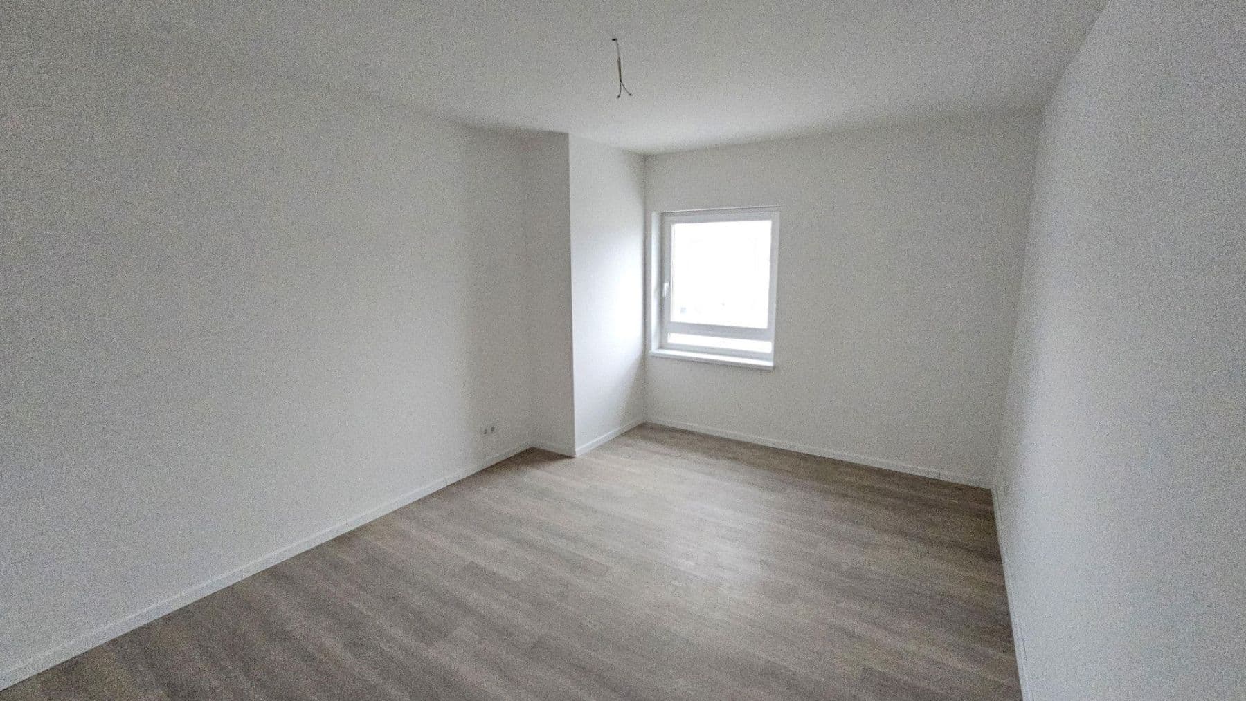 Pronájem bytu 2+1 83 m², Bismarckstr. 5, Grünberg, Hessen Pronájem bytu 2+1 83 m², Bismarckstr. 5, Grünberg, Hessen