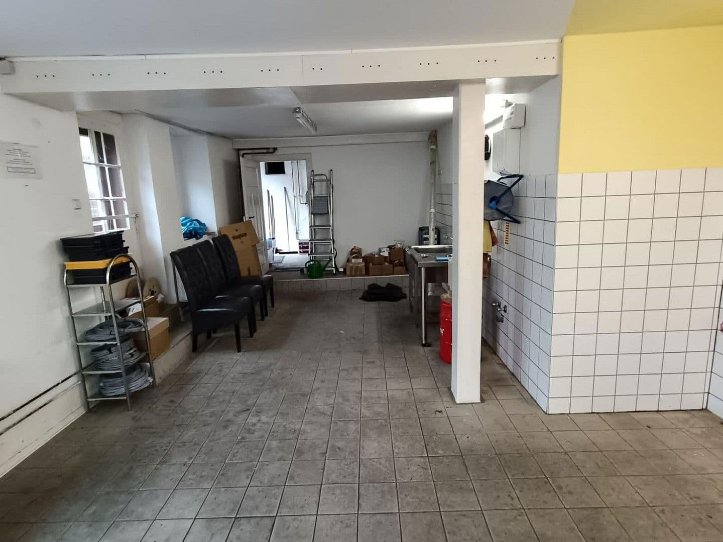 Pronájem nebytového prostoru 70 m², Hirsauer Str. 159/161, Pforzheim, Bádensko-Württembersko Pronájem nebytového prostoru 70 m², Hirsauer Str. 159/161, Pforzheim, Bádensko-Württembersko