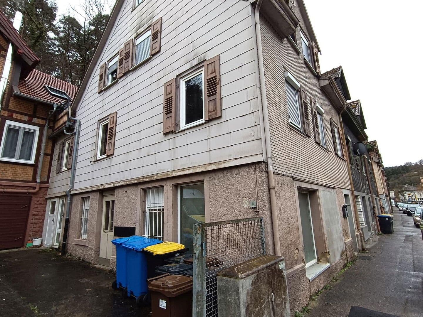 Pronájem nebytového prostoru 70 m², Hirsauer Str. 159/161, Pforzheim, Bádensko-Württembersko Pronájem nebytového prostoru 70 m², Hirsauer Str. 159/161, Pforzheim, Bádensko-Württembersko