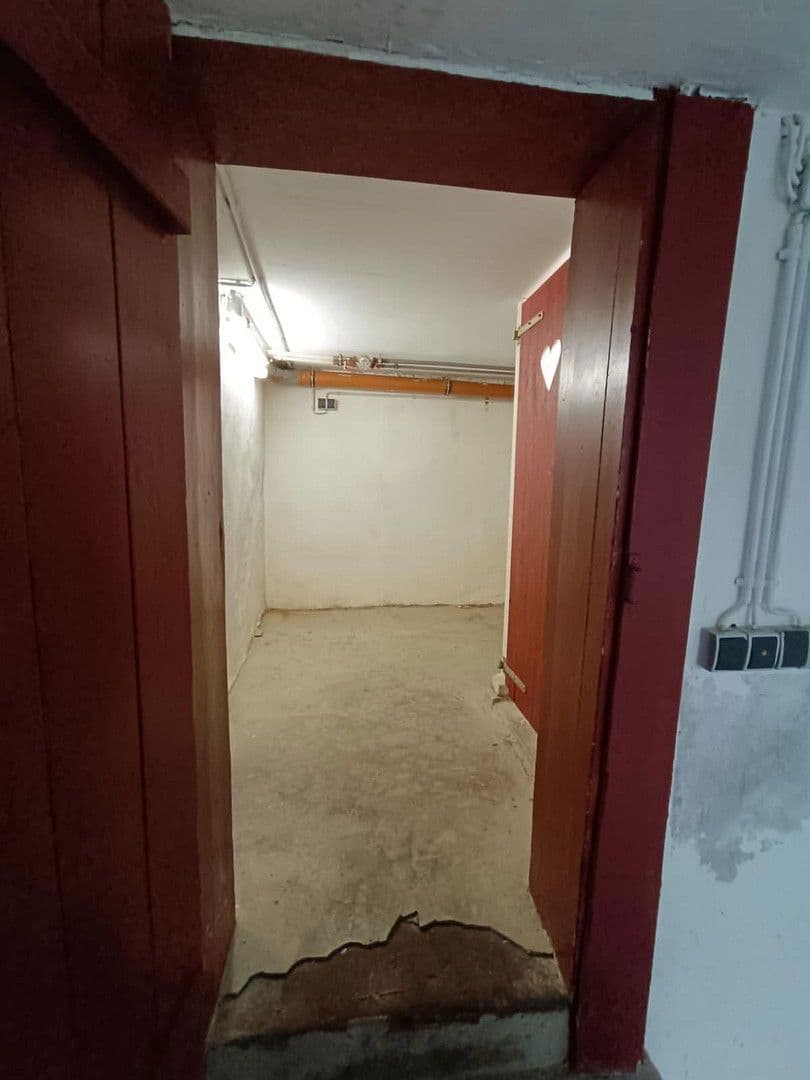 Pronájem nebytového prostoru 70 m², Hirsauer Str. 159/161, Pforzheim, Bádensko-Württembersko Pronájem nebytového prostoru 70 m², Hirsauer Str. 159/161, Pforzheim, Bádensko-Württembersko