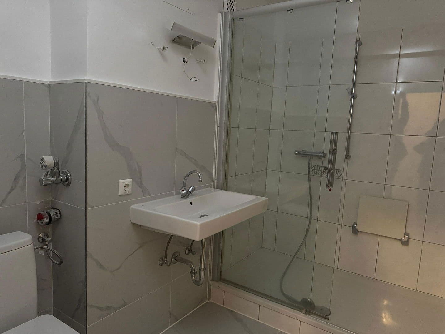 Pronájem bytu 2+1 55 m², Am Wald 11, Wiesbaden, Hessen Pronájem bytu 2+1 55 m², Am Wald 11, Wiesbaden, Hessen