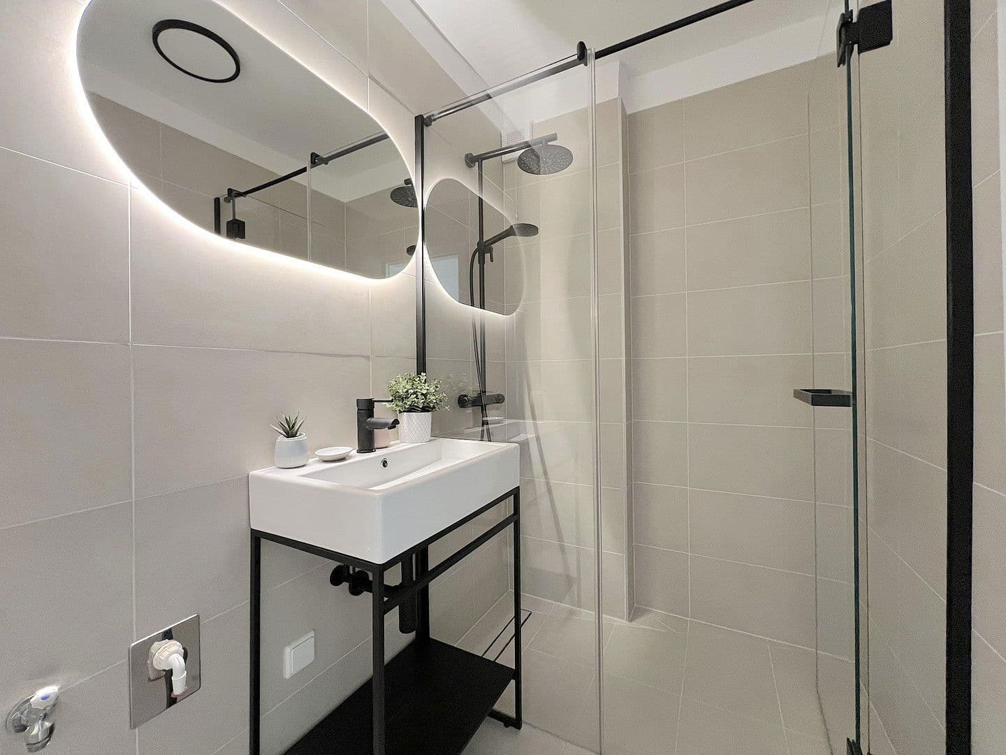 Prodej bytu 3+1 58 m², Hohlweggasse 28, Wien, Wien Prodej bytu 3+1 58 m², Hohlweggasse 28, Wien, Wien