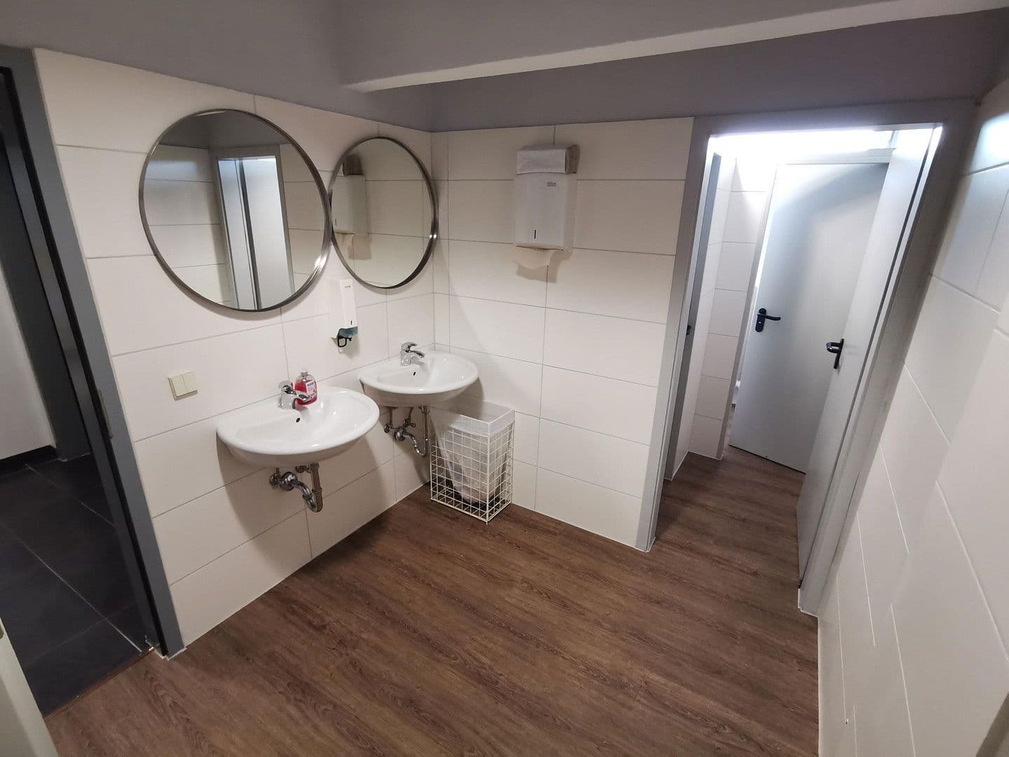 Pronájem kanceláře 154 m², Mengendamm 12, Hannover, Dolní Sasko Pronájem kanceláře 154 m², Mengendamm 12, Hannover, Dolní Sasko