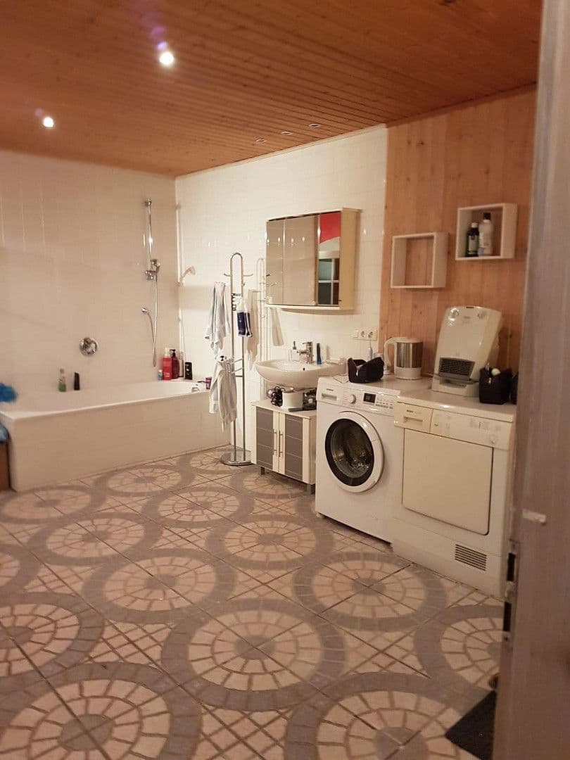 Prodej pozemku 6.246 m², Bundestraße 5, Seubersdorf in der Oberpfalz, Bavorsko Prodej pozemku 6.246 m², Bundestraße 5, Seubersdorf in der Oberpfalz, Bavorsko