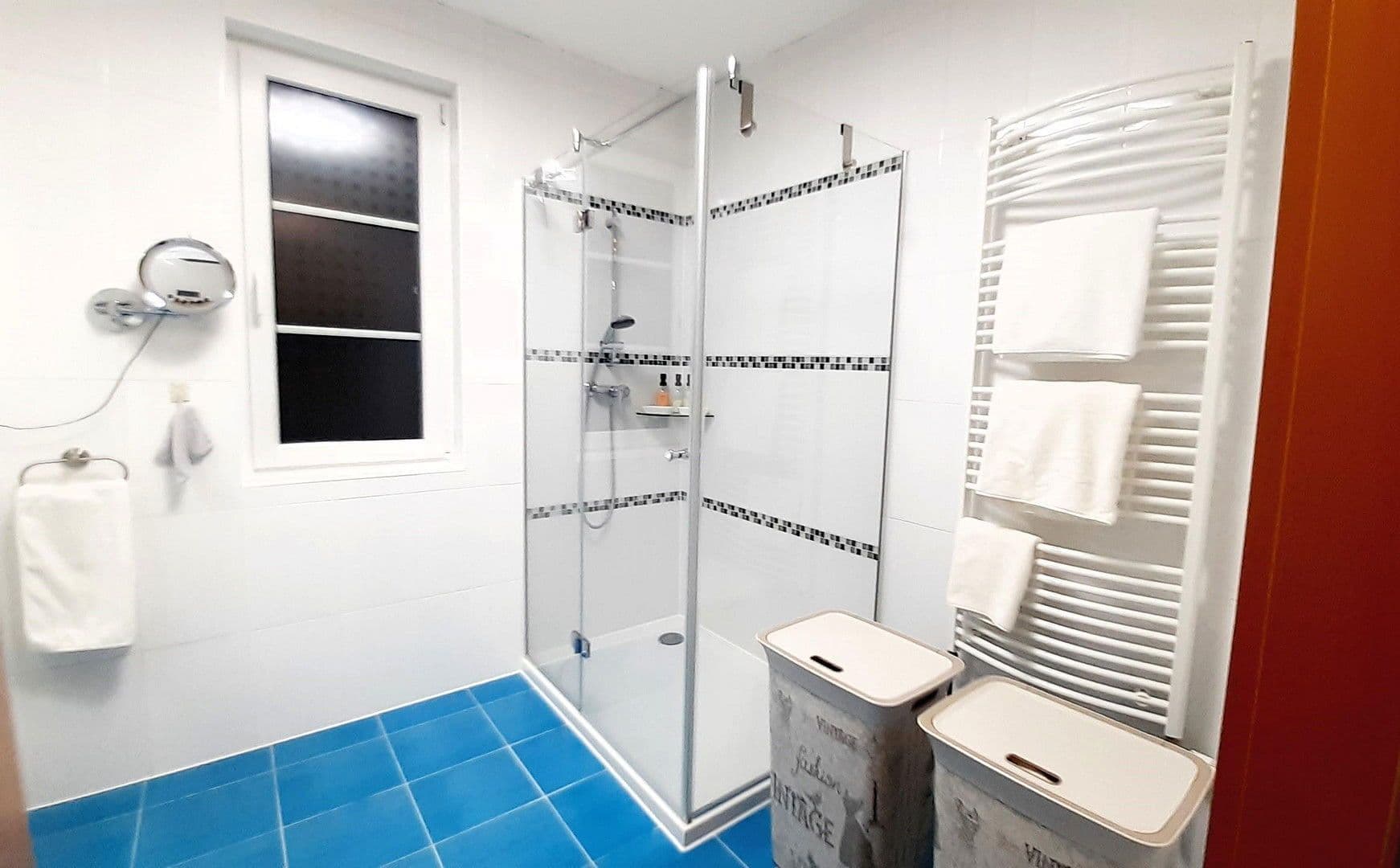 Prodej domu 196 m², pozemek 892 m², Lassee, Dolní Rakousko Prodej domu 196 m², pozemek 892 m², Lassee, Dolní Rakousko