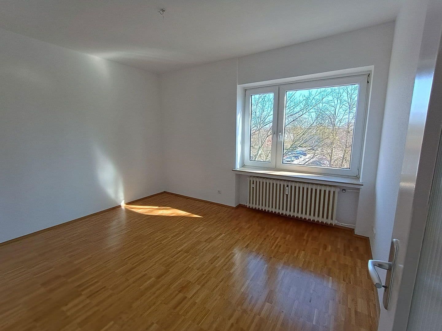 Pronájem bytu 3+1 74 m², Wilhelm-Crüwell-Straße 20, Dortmund, Severní Porýní-Vestfálsko Pronájem bytu 3+1 74 m², Wilhelm-Crüwell-Straße 20, Dortmund, Severní Porýní-Vestfálsko