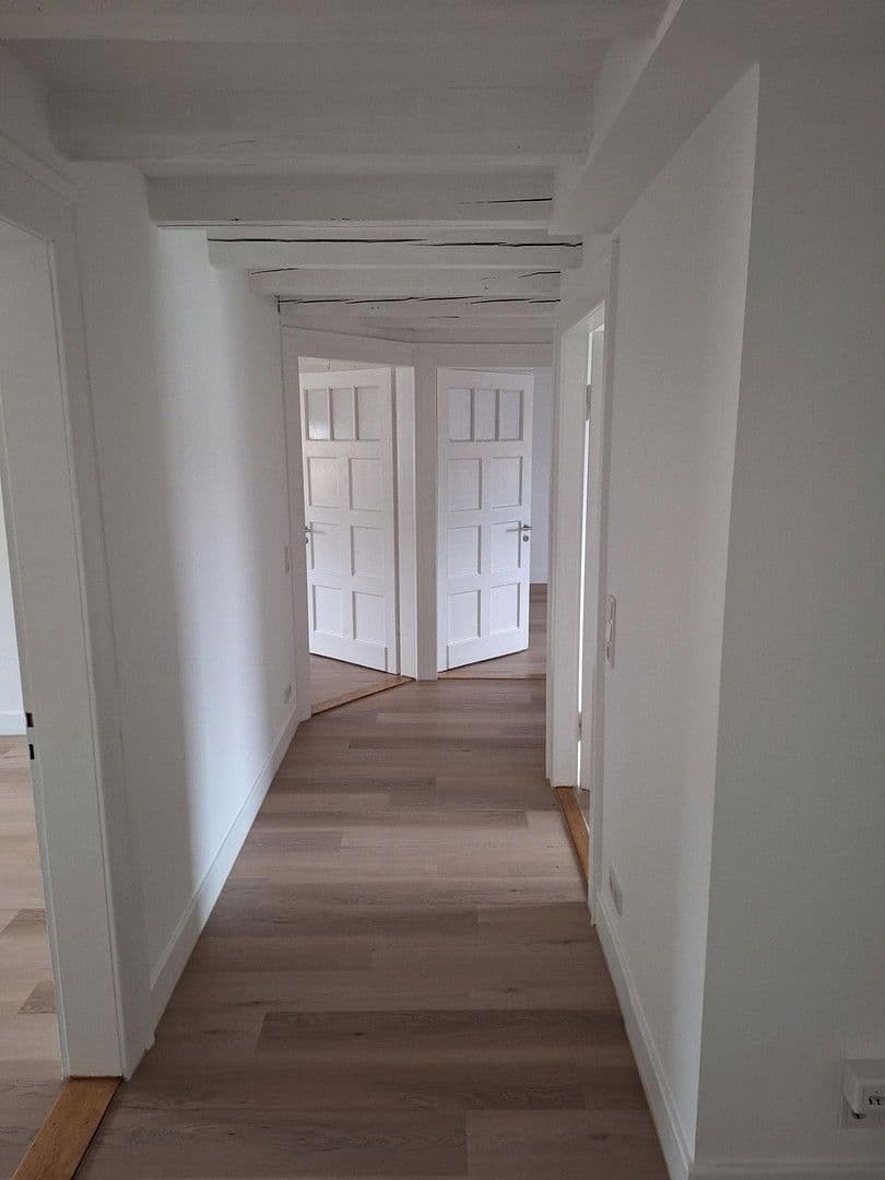 Pronájem bytu 4+1 98 m², Wilhelmstraße 16, Hofheim am Taunus, Hessen Pronájem bytu 4+1 98 m², Wilhelmstraße 16, Hofheim am Taunus, Hessen