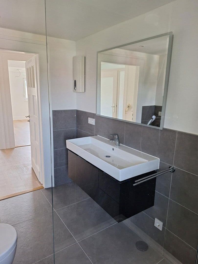 Pronájem bytu 4+1 98 m², Wilhelmstraße 16, Hofheim am Taunus, Hessen Pronájem bytu 4+1 98 m², Wilhelmstraße 16, Hofheim am Taunus, Hessen