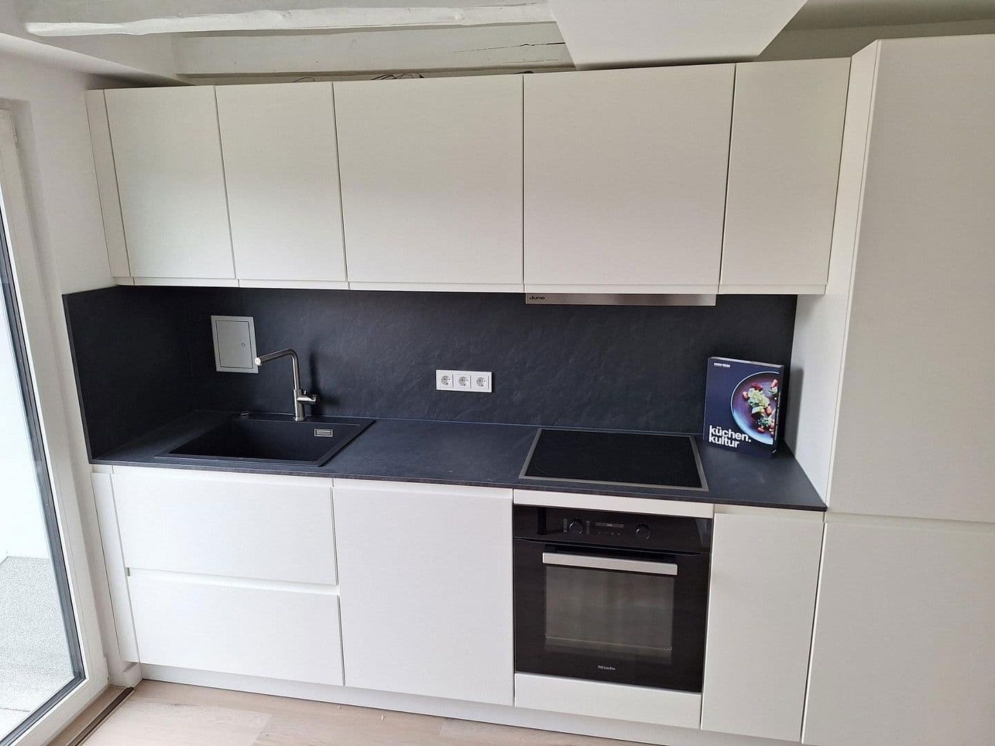 Pronájem bytu 4+1 98 m², Wilhelmstraße 16, Hofheim am Taunus, Hessen Pronájem bytu 4+1 98 m², Wilhelmstraße 16, Hofheim am Taunus, Hessen