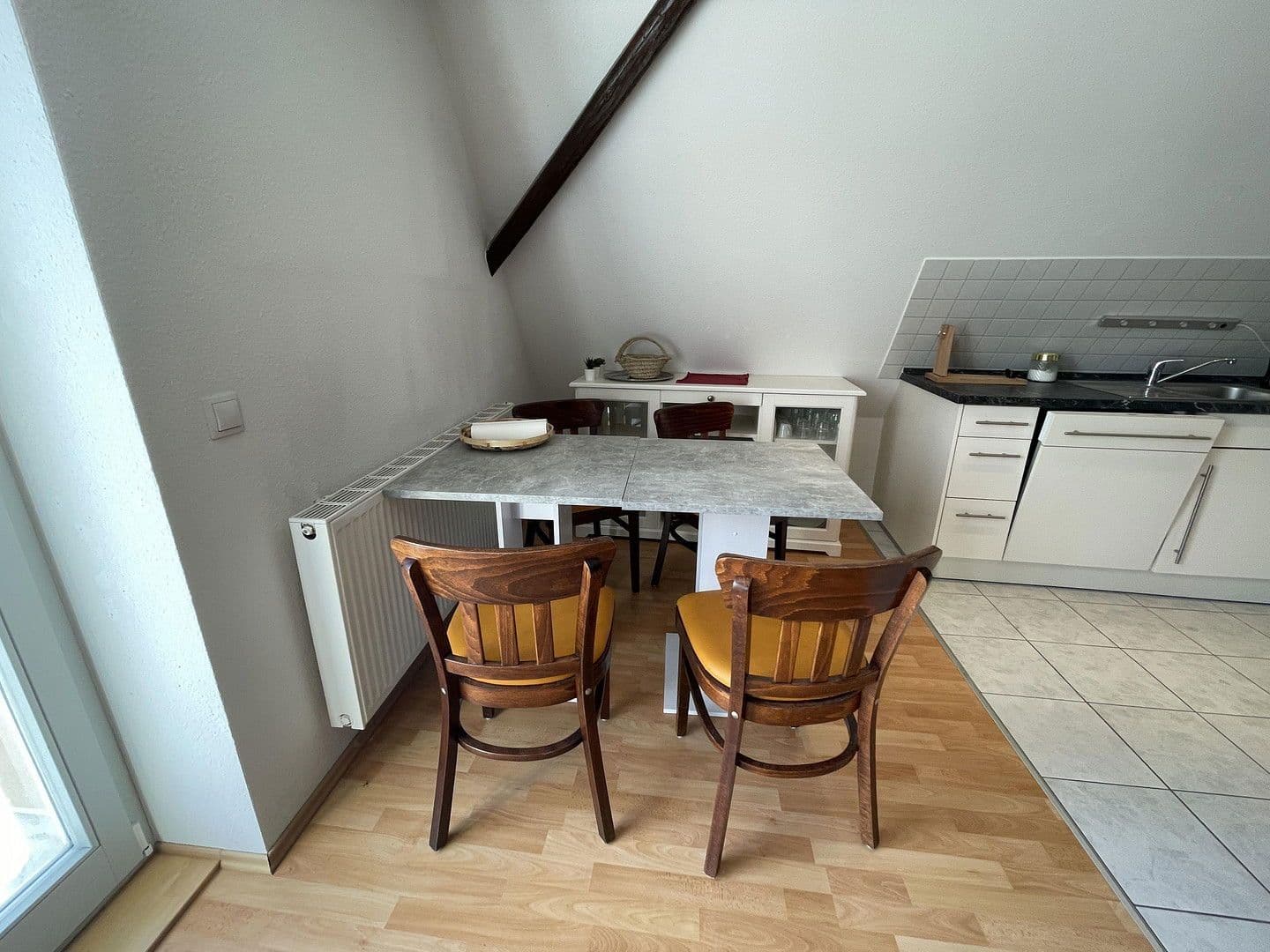 Pronájem bytu 2+1 57 m², Am Zehnt 9, Sinsheim, Bádensko-Württembersko Pronájem bytu 2+1 57 m², Am Zehnt 9, Sinsheim, Bádensko-Württembersko