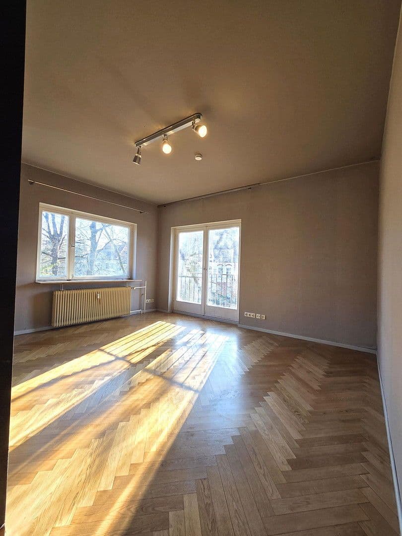 Prodej bytu 1+1 31 m², Bismarckallee 31, Berlin, Berlín Prodej bytu 1+1 31 m², Bismarckallee 31, Berlin, Berlín