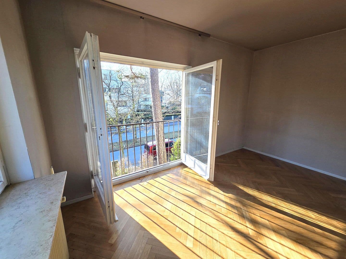 Prodej bytu 1+1 31 m², Bismarckallee 31, Berlin, Berlín Prodej bytu 1+1 31 m², Bismarckallee 31, Berlin, Berlín