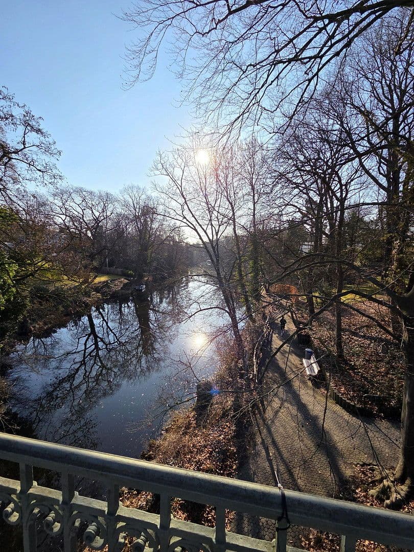 Prodej bytu 1+1 31 m², Bismarckallee 31, Berlin, Berlín Prodej bytu 1+1 31 m², Bismarckallee 31, Berlin, Berlín