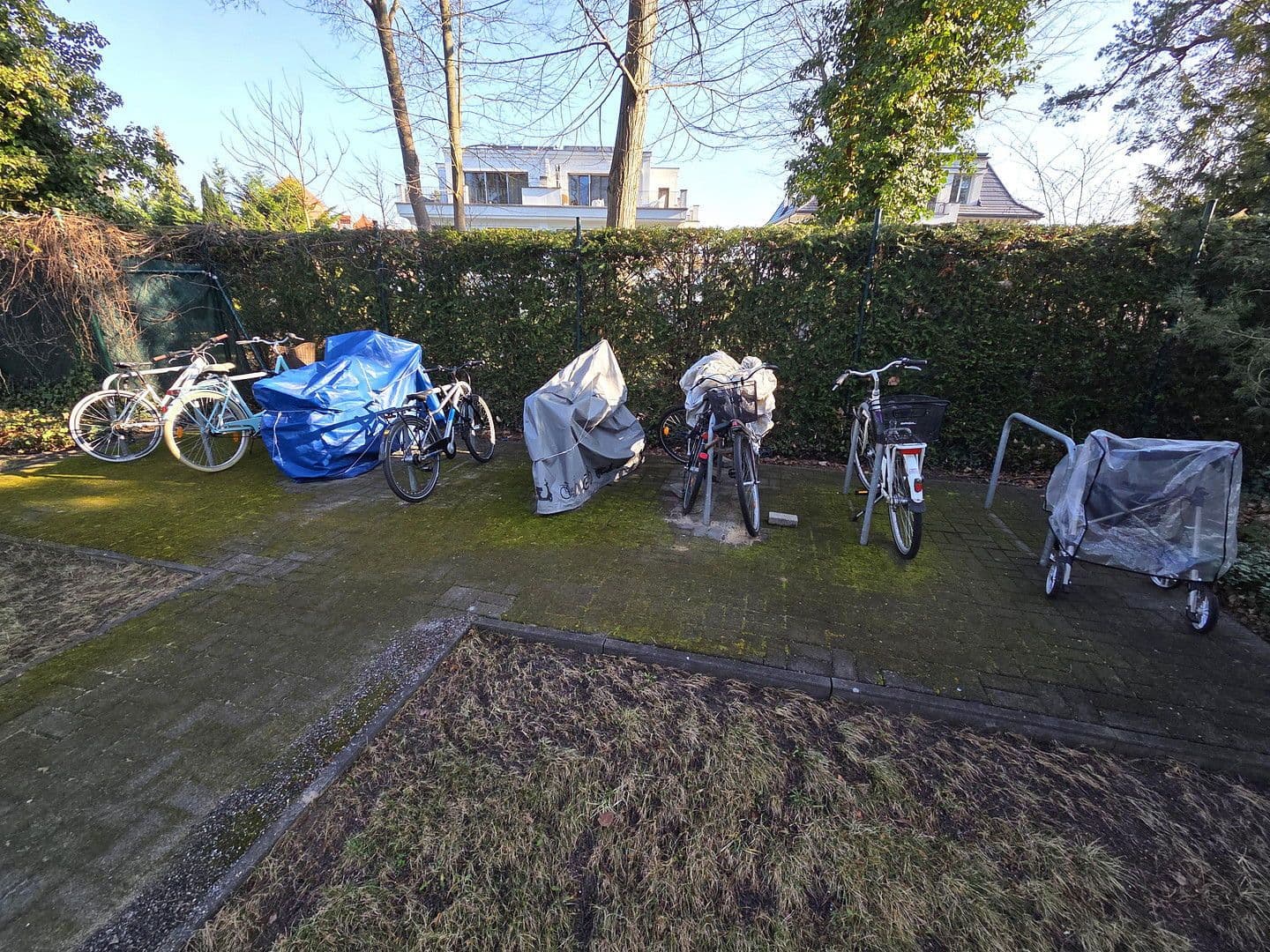 Prodej bytu 1+1 31 m², Bismarckallee 31, Berlin, Berlín Prodej bytu 1+1 31 m², Bismarckallee 31, Berlin, Berlín