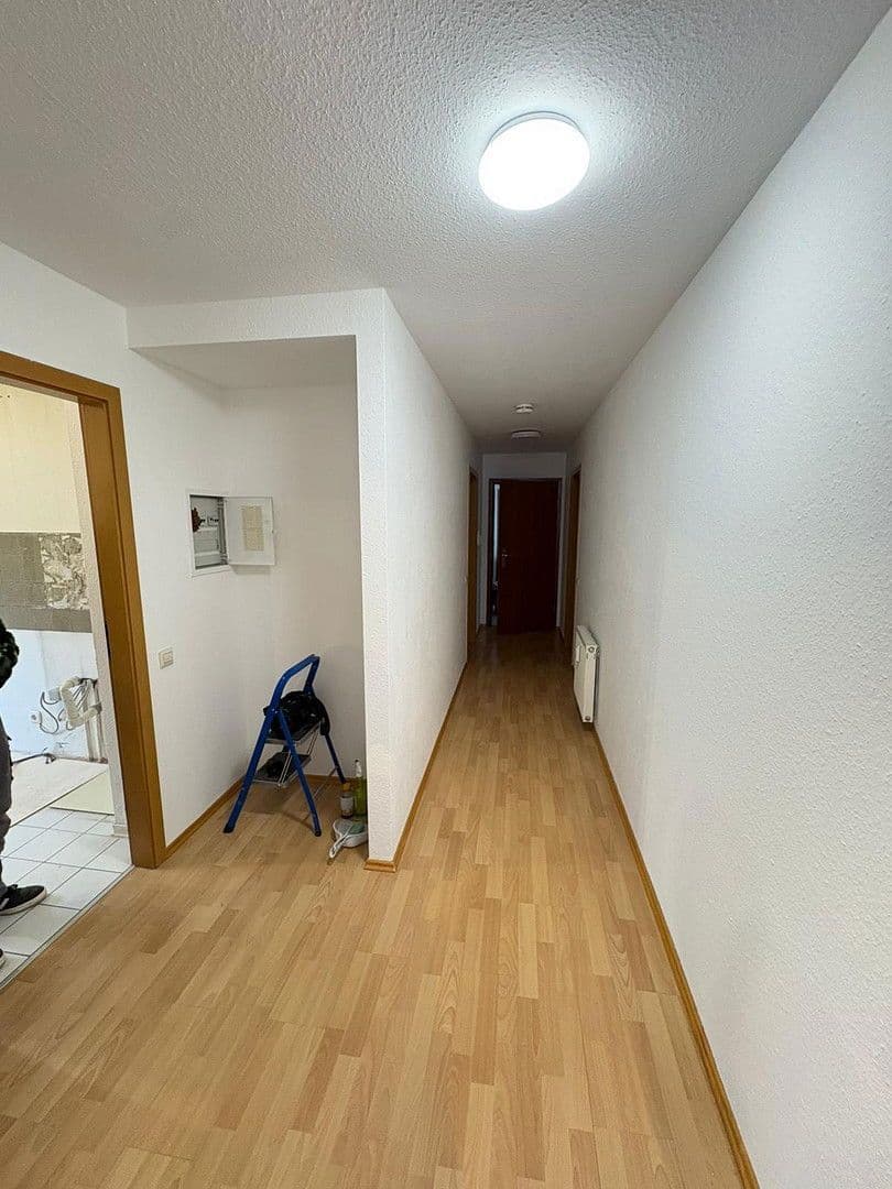 Pronájem bytu 2+1 61 m², Schillerstraße 10, Pfullingen, Bádensko-Württembersko Pronájem bytu 2+1 61 m², Schillerstraße 10, Pfullingen, Bádensko-Württembersko