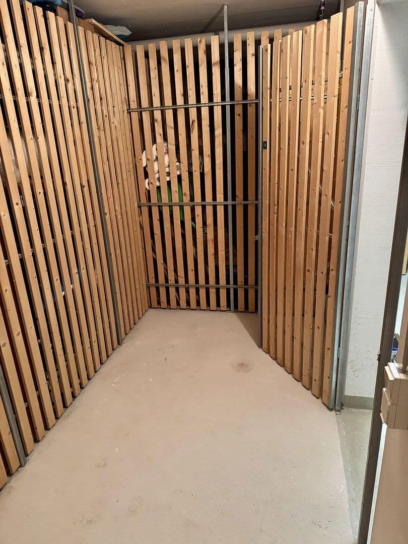 Pronájem bytu 4+1 90 m², Köglweg 17, Taufkirchen, Bavorsko Pronájem bytu 4+1 90 m², Köglweg 17, Taufkirchen, Bavorsko