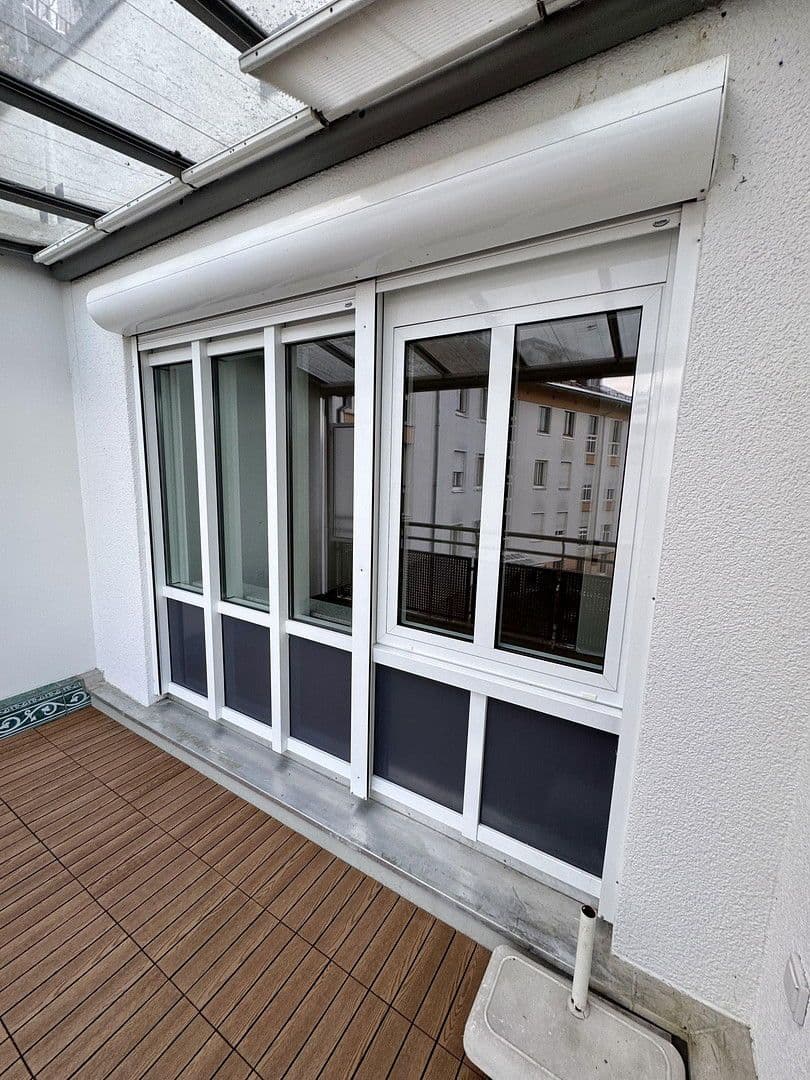 Pronájem bytu 4+1 90 m², Köglweg 17, Taufkirchen, Bavorsko Pronájem bytu 4+1 90 m², Köglweg 17, Taufkirchen, Bavorsko