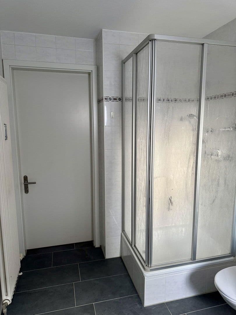 Pronájem bytu 4+1 90 m², Köglweg 17, Taufkirchen, Bavorsko Pronájem bytu 4+1 90 m², Köglweg 17, Taufkirchen, Bavorsko