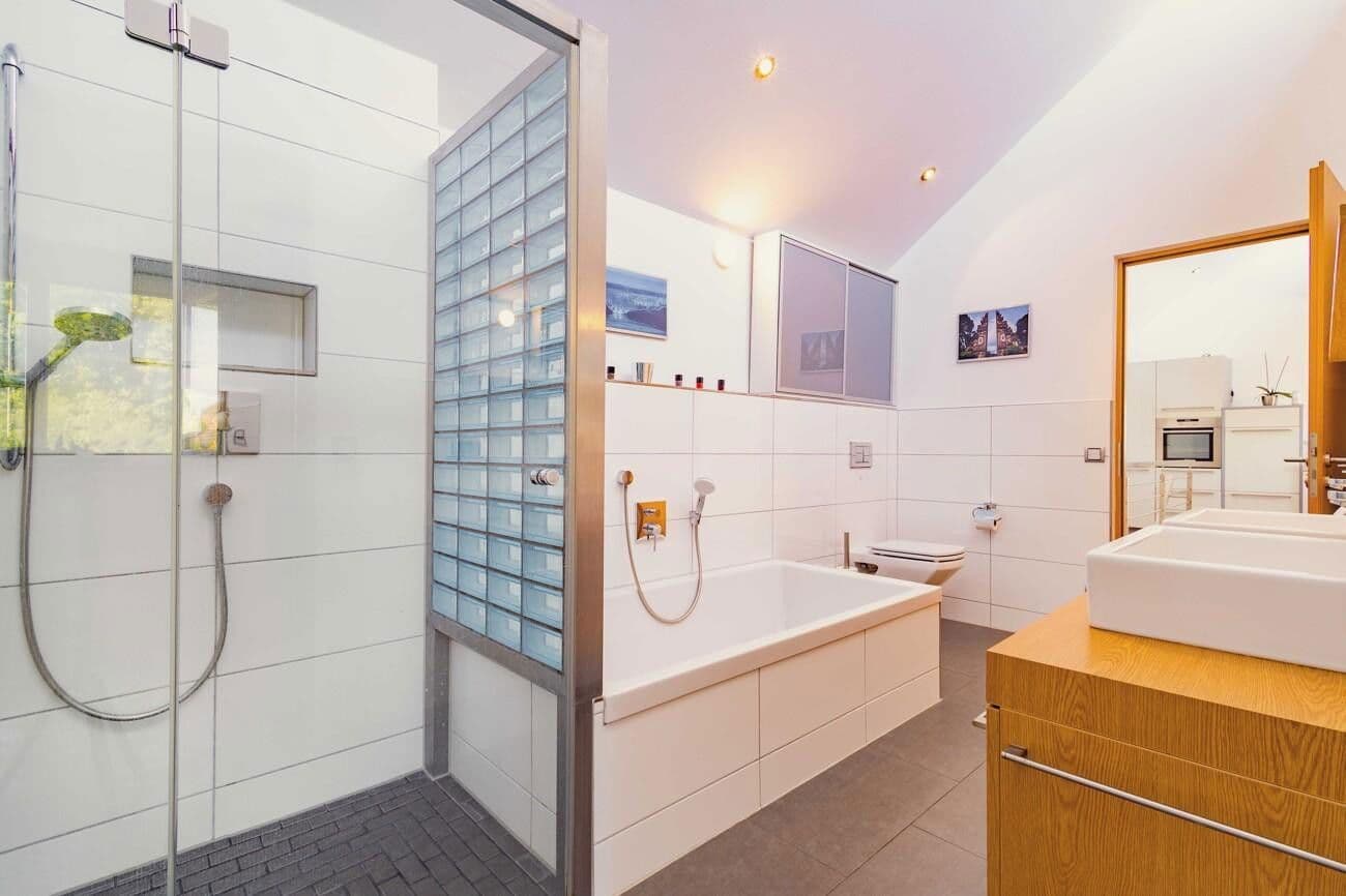 Pronájem bytu 4+1 150 m², Zehntgasse 2, Schallstadt, Bádensko-Württembersko Pronájem bytu 4+1 150 m², Zehntgasse 2, Schallstadt, Bádensko-Württembersko