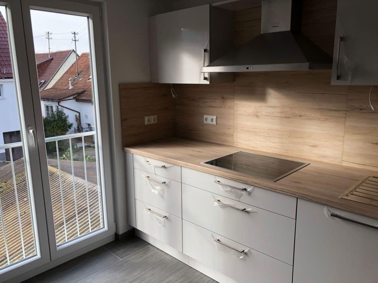 Pronájem domu 110 m², pozemek 125 m², Nürtingen, Bádensko-Württembersko Pronájem domu 110 m², pozemek 125 m², Nürtingen, Bádensko-Württembersko