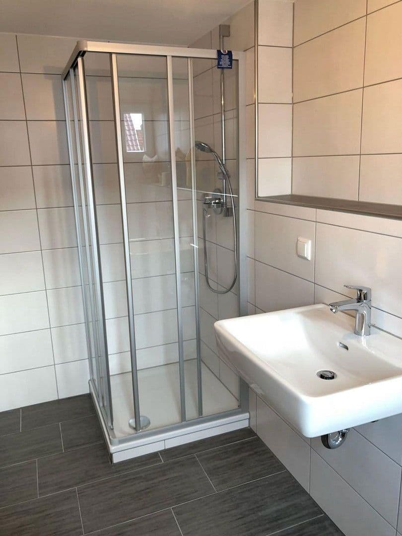 Pronájem domu 110 m², pozemek 125 m², Nürtingen, Bádensko-Württembersko Pronájem domu 110 m², pozemek 125 m², Nürtingen, Bádensko-Württembersko