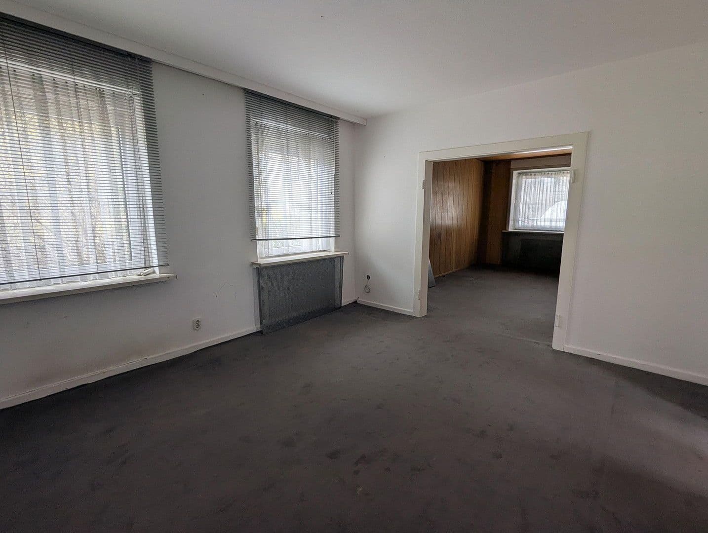 Prodej domu 123 m², pozemek 1.041 m², Herrmann-Löns-Weg 37, Salzgitter, Dolní Sasko Prodej domu 123 m², pozemek 1.041 m², Herrmann-Löns-Weg 37, Salzgitter, Dolní Sasko