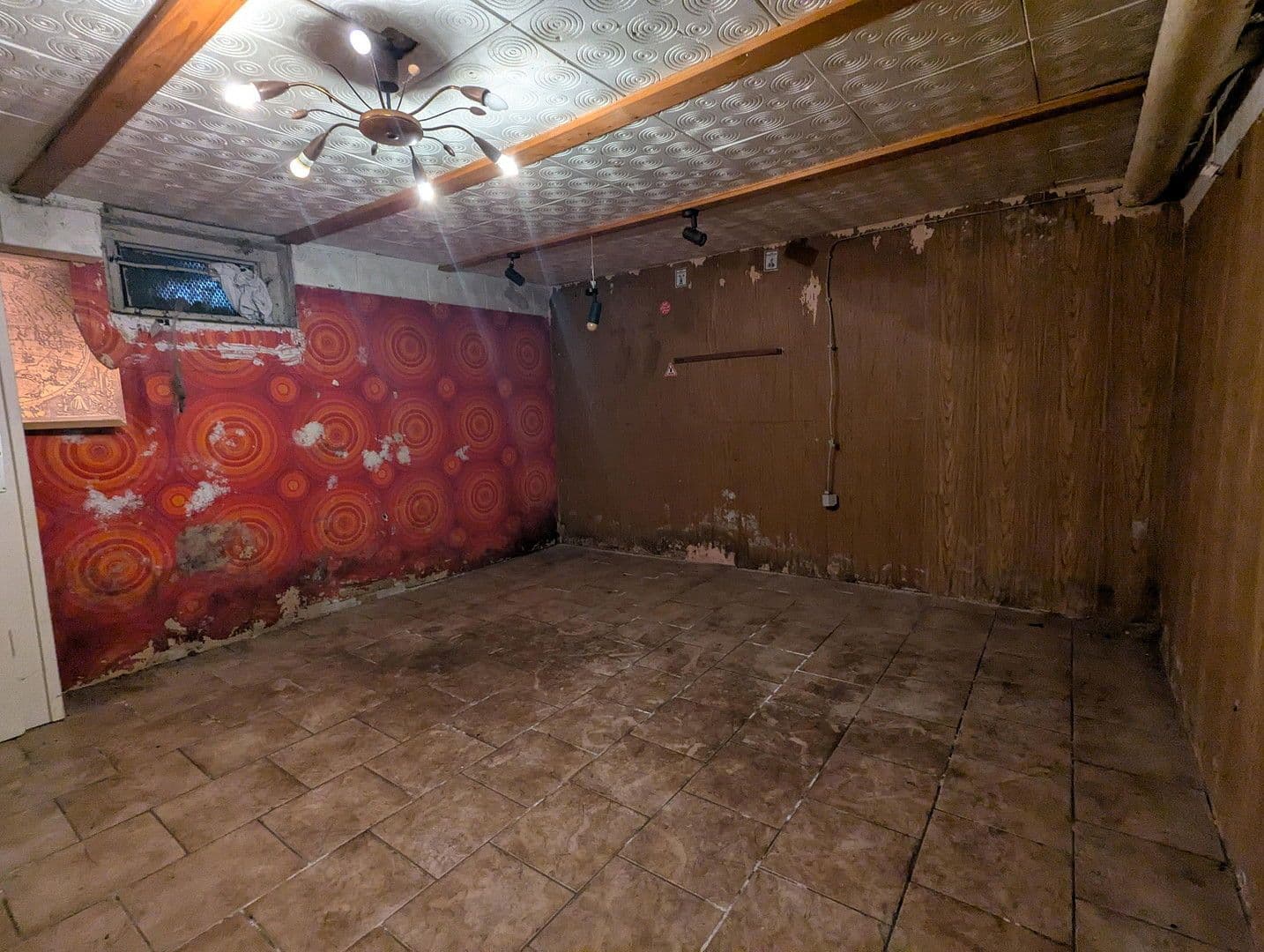 Prodej domu 123 m², pozemek 1.041 m², Herrmann-Löns-Weg 37, Salzgitter, Dolní Sasko Prodej domu 123 m², pozemek 1.041 m², Herrmann-Löns-Weg 37, Salzgitter, Dolní Sasko