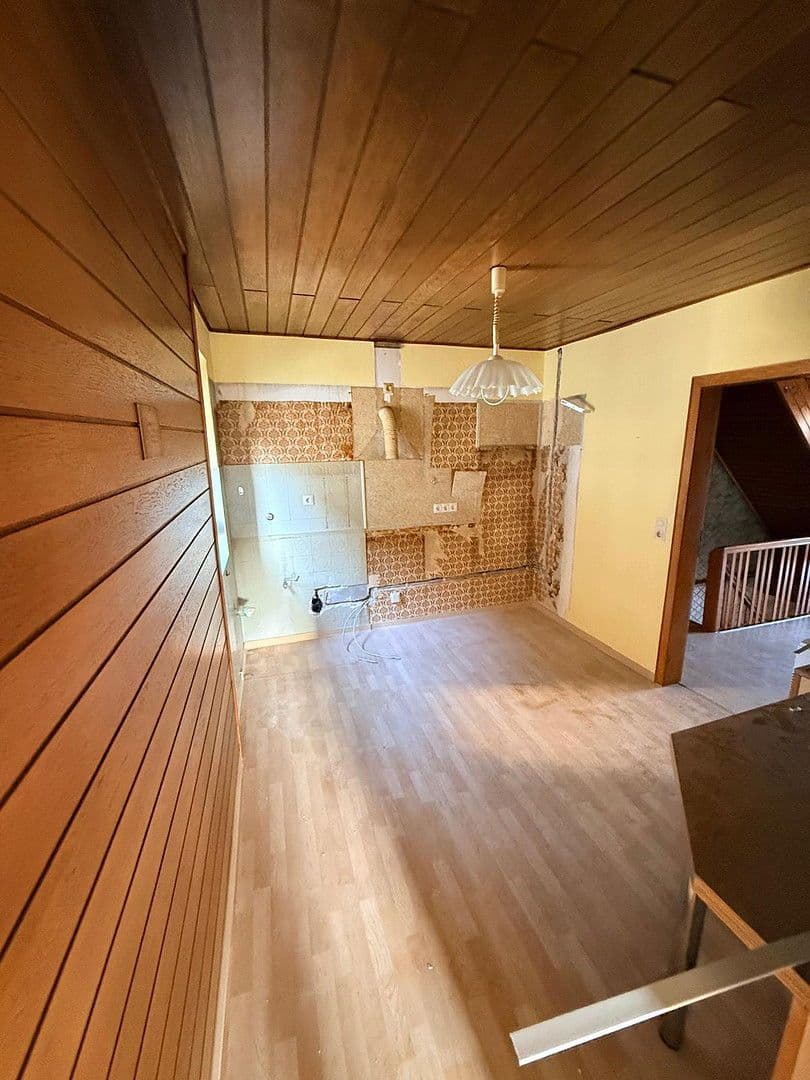 Pronájem domu 100 m², pozemek 250 m², Dorfstraße 6, Neuwied, Porýní-Falc Pronájem domu 100 m², pozemek 250 m², Dorfstraße 6, Neuwied, Porýní-Falc