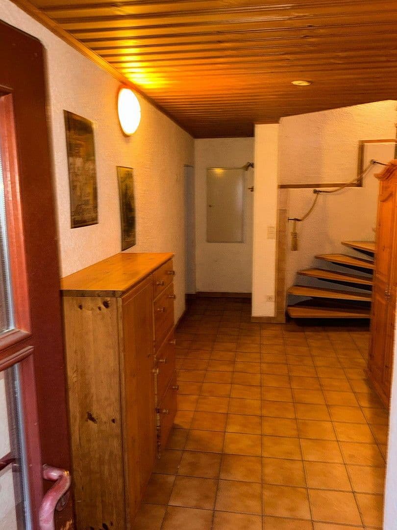 Pronájem domu 100 m², pozemek 250 m², Dorfstraße 6, Neuwied, Porýní-Falc Pronájem domu 100 m², pozemek 250 m², Dorfstraße 6, Neuwied, Porýní-Falc