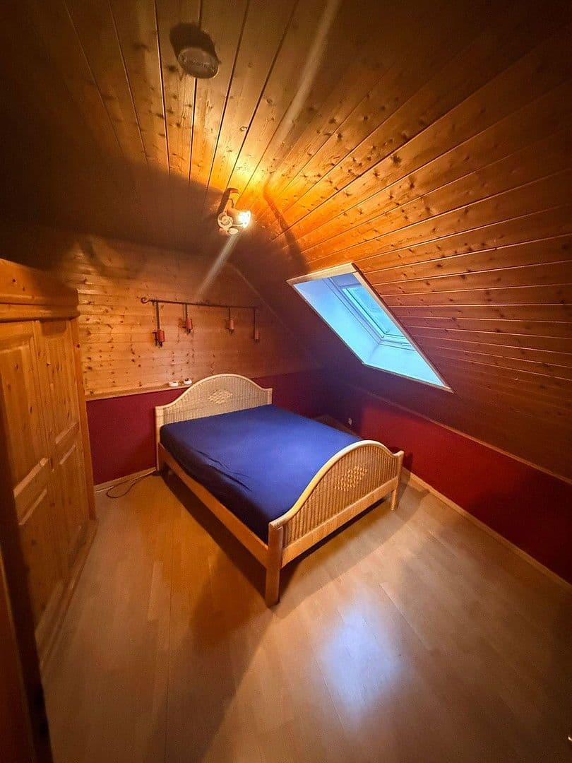 Pronájem domu 100 m², pozemek 250 m², Dorfstraße 6, Neuwied, Porýní-Falc Pronájem domu 100 m², pozemek 250 m², Dorfstraße 6, Neuwied, Porýní-Falc