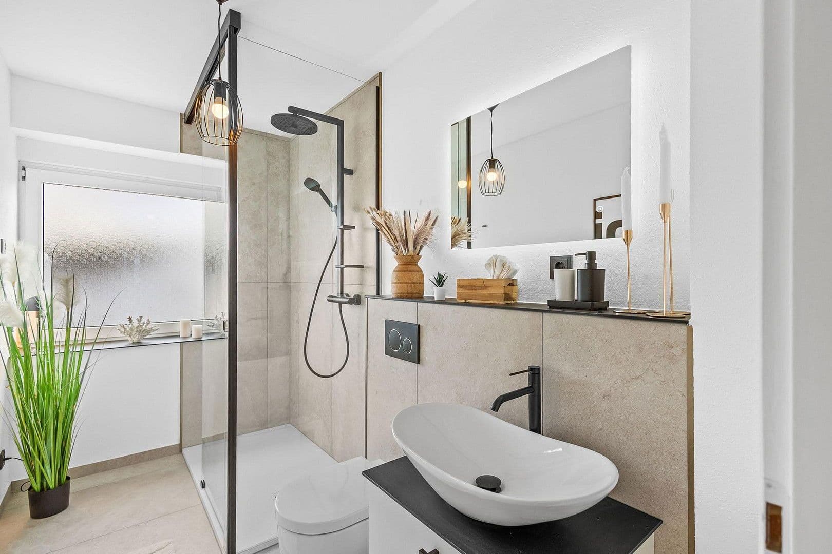 Prodej bytu 3+1 76 m², Grillparzerplatz 9a, Schwandorf, Bavorsko Prodej bytu 3+1 76 m², Grillparzerplatz 9a, Schwandorf, Bavorsko