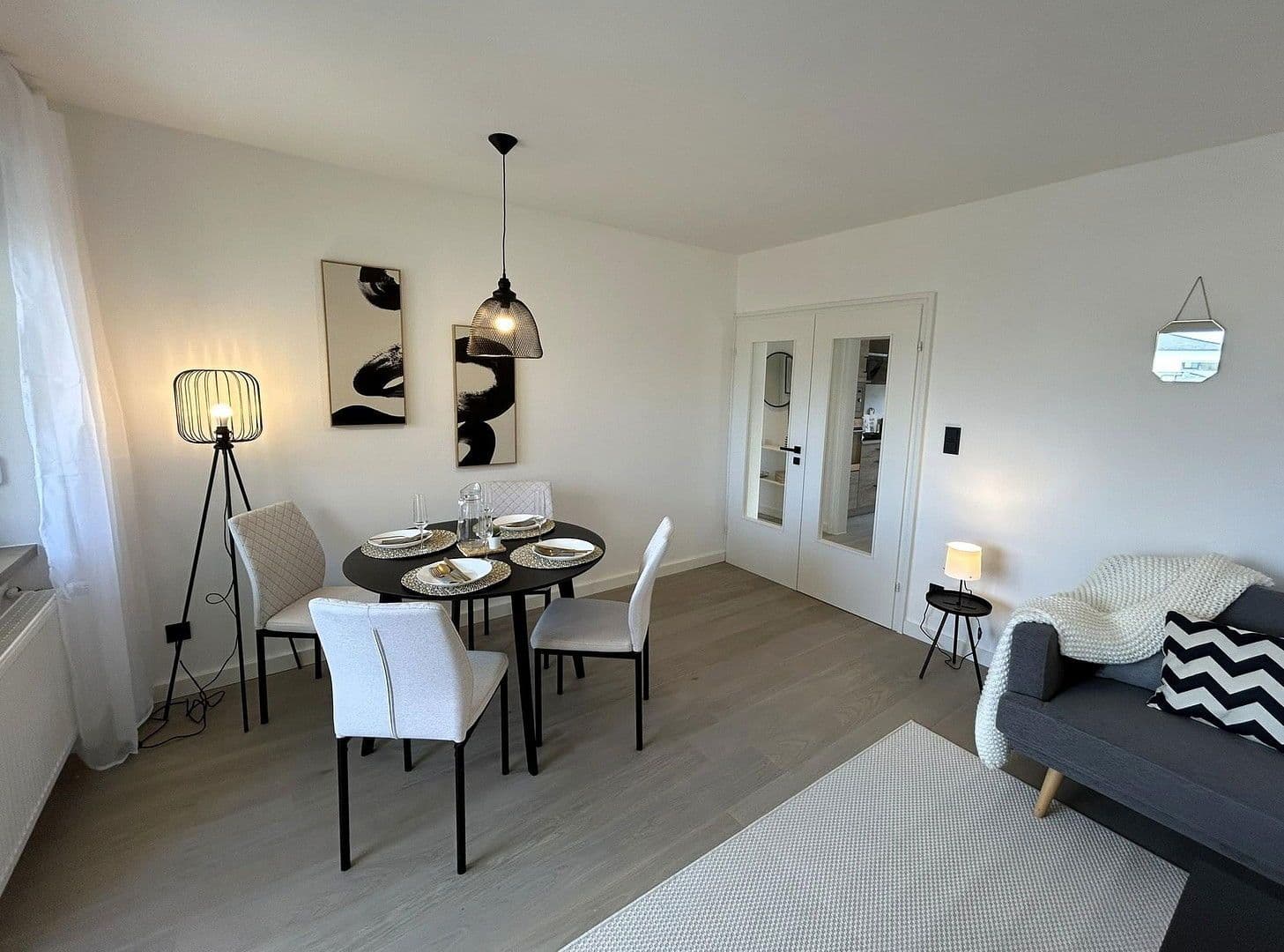 Prodej bytu 3+1 76 m², Grillparzerplatz 9a, Schwandorf, Bavorsko Prodej bytu 3+1 76 m², Grillparzerplatz 9a, Schwandorf, Bavorsko