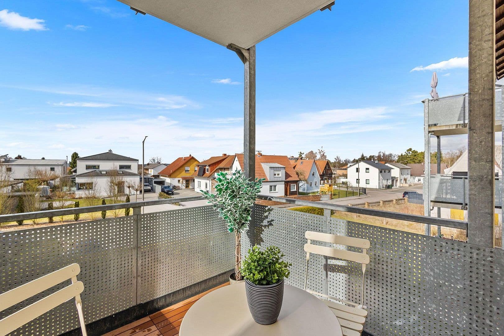 Prodej bytu 3+1 76 m², Grillparzerplatz 9a, Schwandorf, Bavorsko Prodej bytu 3+1 76 m², Grillparzerplatz 9a, Schwandorf, Bavorsko