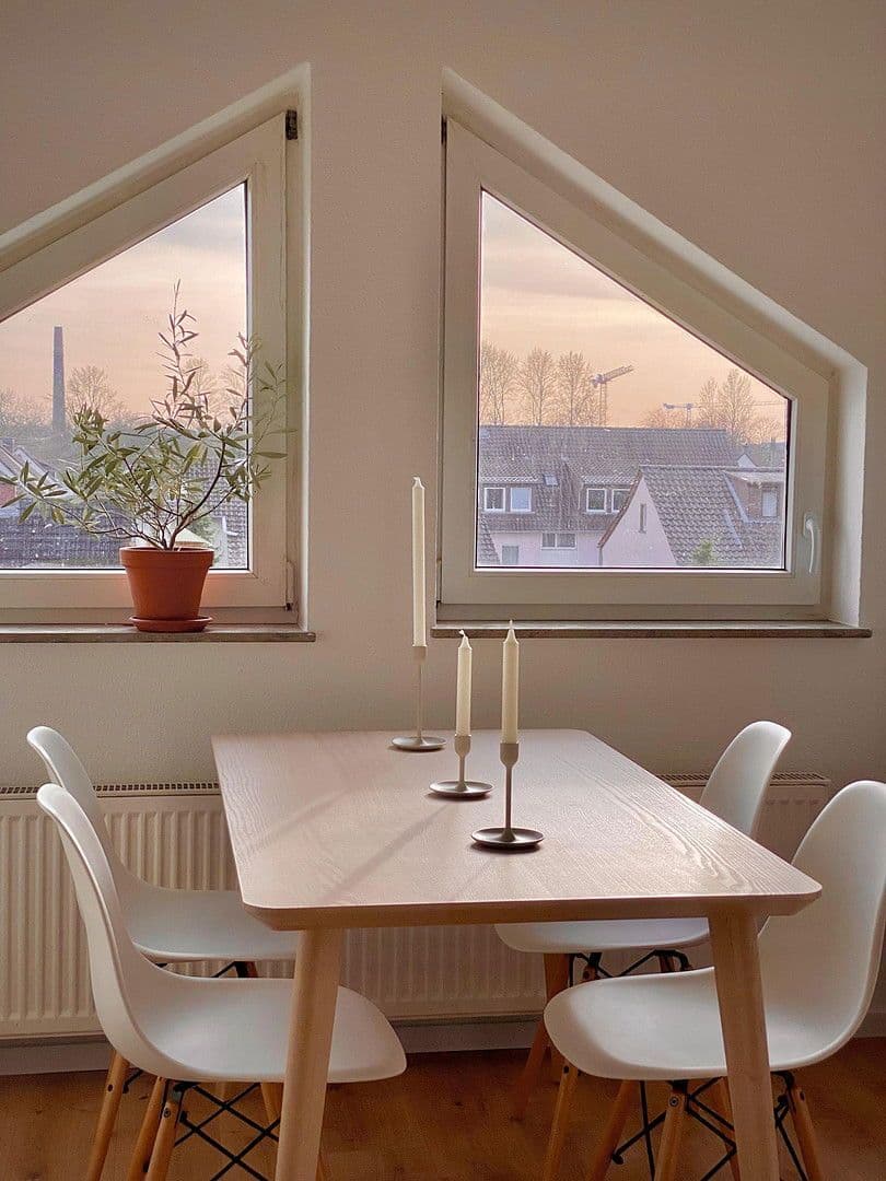 Pronájem bytu 3+1 15 m², Hattersheim am Main, Hessen Pronájem bytu 3+1 15 m², Hattersheim am Main, Hessen