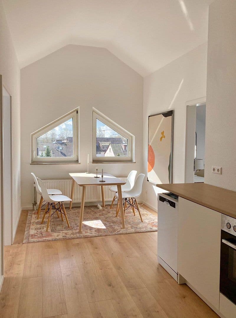 Pronájem bytu 3+1 15 m², Hattersheim am Main, Hessen Pronájem bytu 3+1 15 m², Hattersheim am Main, Hessen