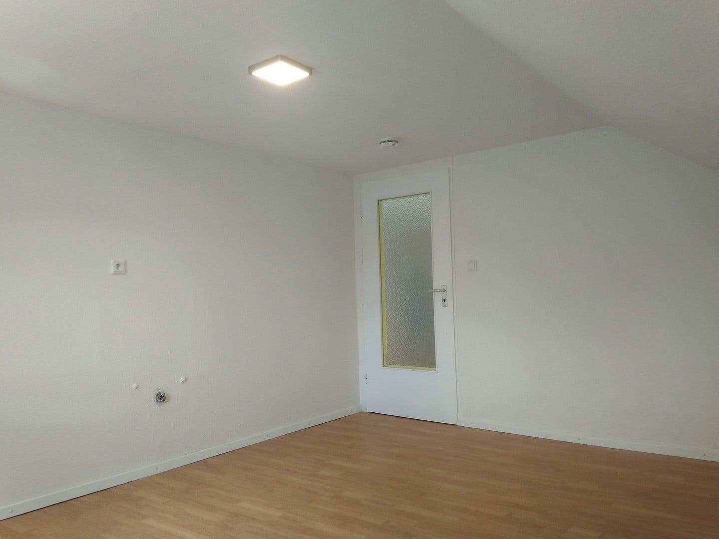 Pronájem bytu 2+1 45 m², Bezirksstraße, Alzenau, Bavorsko Pronájem bytu 2+1 45 m², Bezirksstraße, Alzenau, Bavorsko