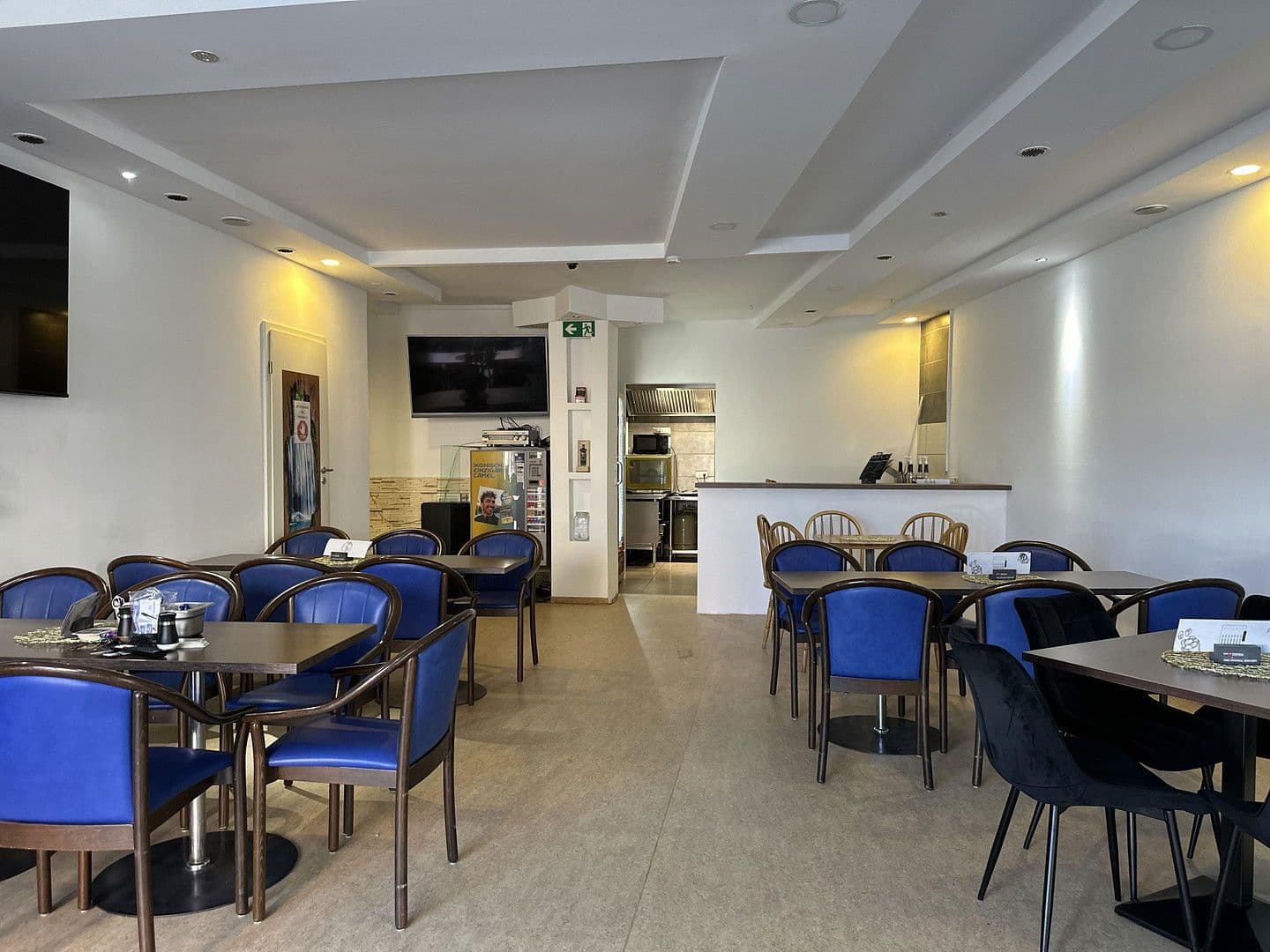 Prodej domu 816 m², pozemek 680 m², Arnstorf, Bavorsko Prodej domu 816 m², pozemek 680 m², Arnstorf, Bavorsko