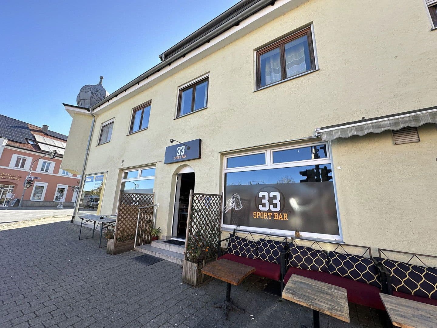 Prodej domu 816 m², pozemek 680 m², Arnstorf, Bavorsko Prodej domu 816 m², pozemek 680 m², Arnstorf, Bavorsko